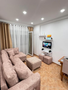 Serenity Skyline Apartment